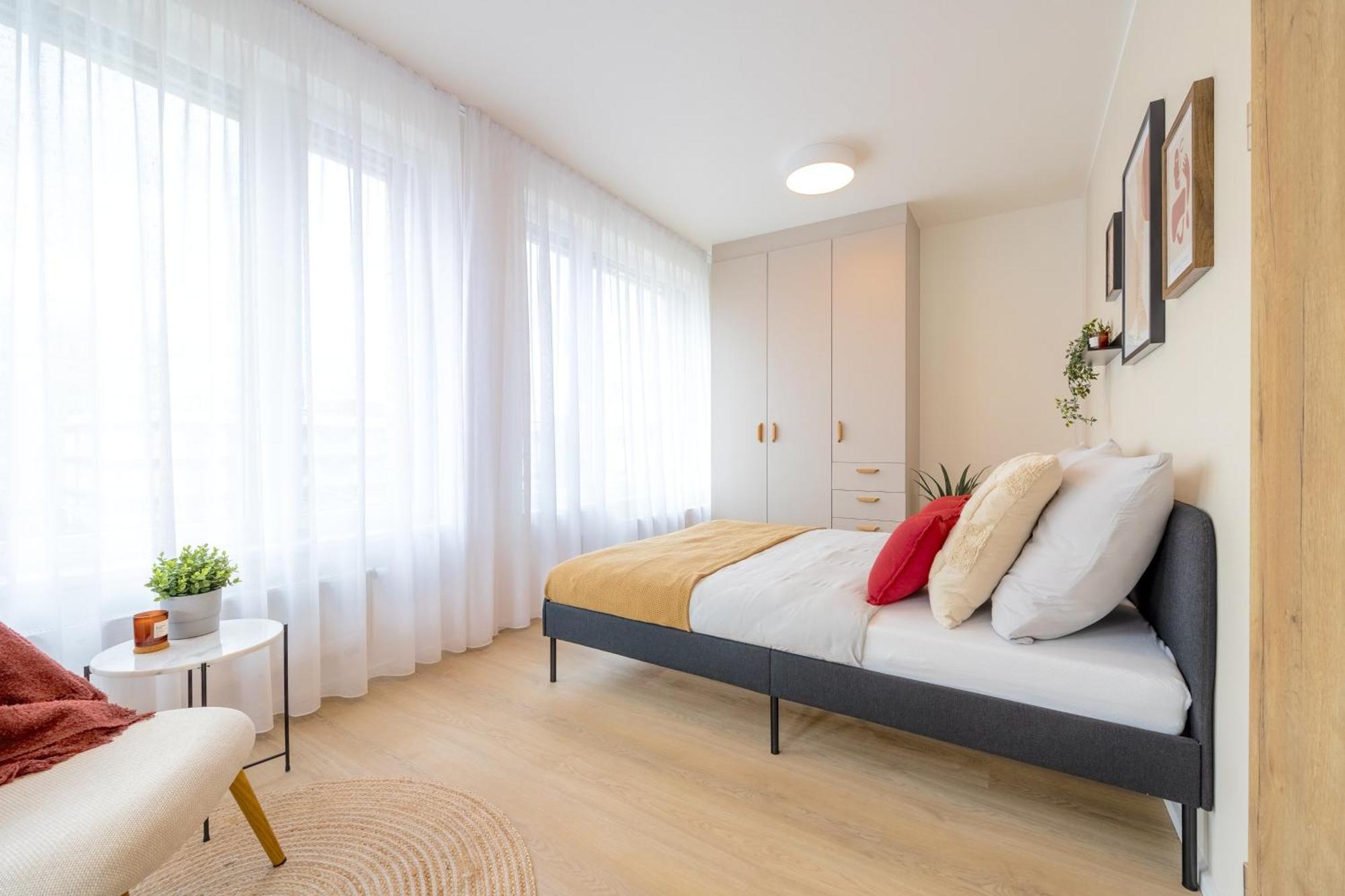 Apartament Bright 2Br - 5Th Floor, Balcony, Free Parking By Gravity Praga Zewnętrze zdjęcie