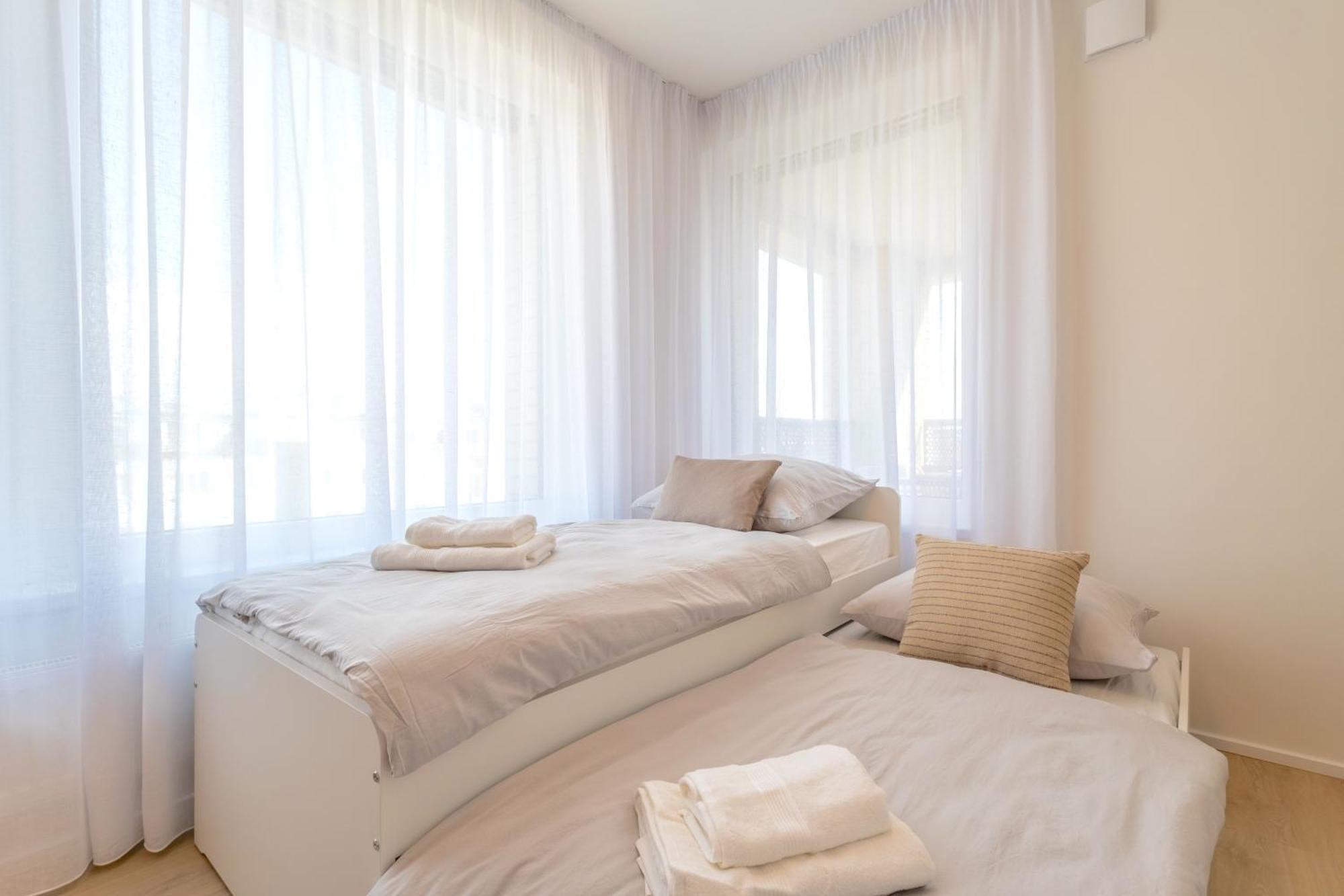 Apartament Bright 2Br - 5Th Floor, Balcony, Free Parking By Gravity Praga Zewnętrze zdjęcie