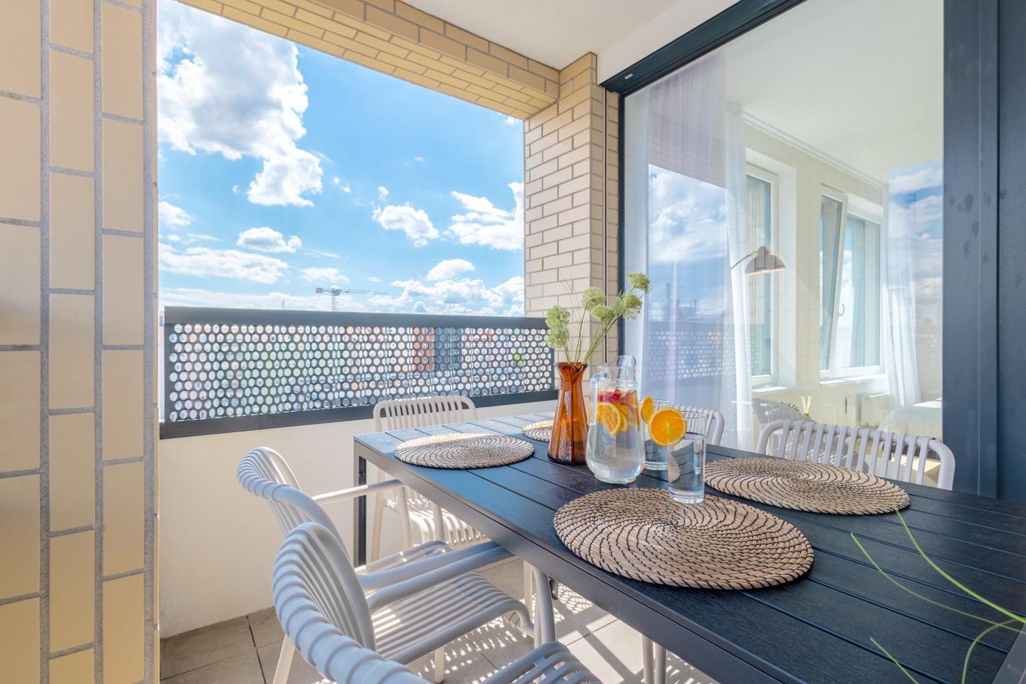 Apartament Bright 2Br - 5Th Floor, Balcony, Free Parking By Gravity Praga Zewnętrze zdjęcie
