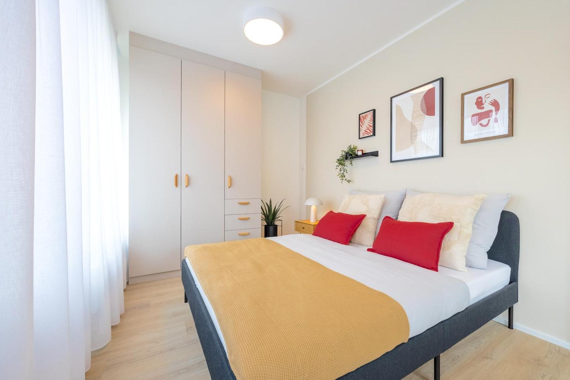 Apartament Bright 2Br - 5Th Floor, Balcony, Free Parking By Gravity Praga Zewnętrze zdjęcie