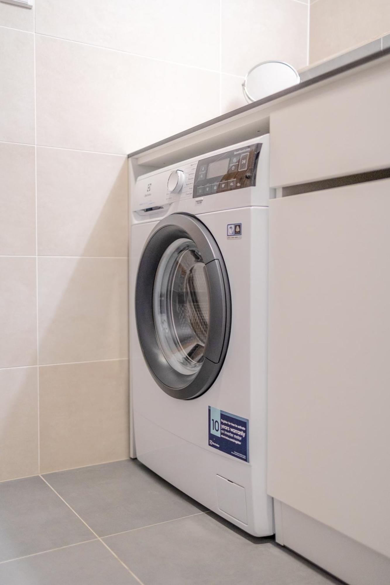 Apartament Bright 2Br - 5Th Floor, Balcony, Free Parking By Gravity Praga Zewnętrze zdjęcie